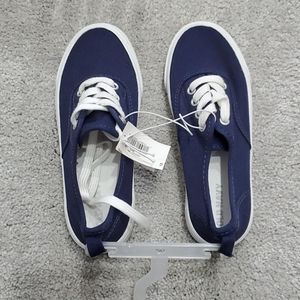 NWT old navy shoes